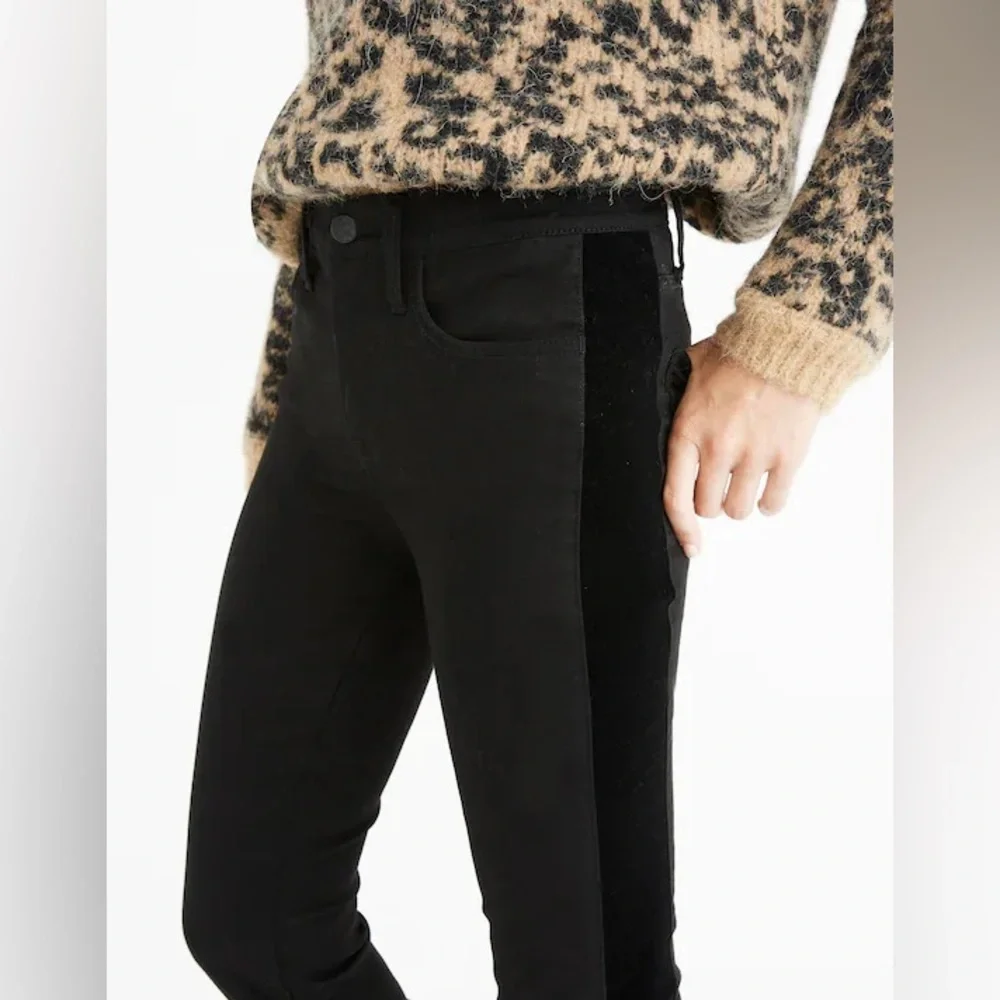 Madewell 9" Mid-Rise Skinny Jeans: Velvet Tuxedo Stripe Edition - Picture 4 of 14